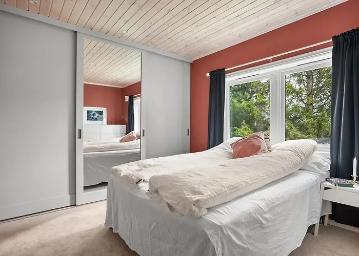 With Panoramic Views Of Daire *